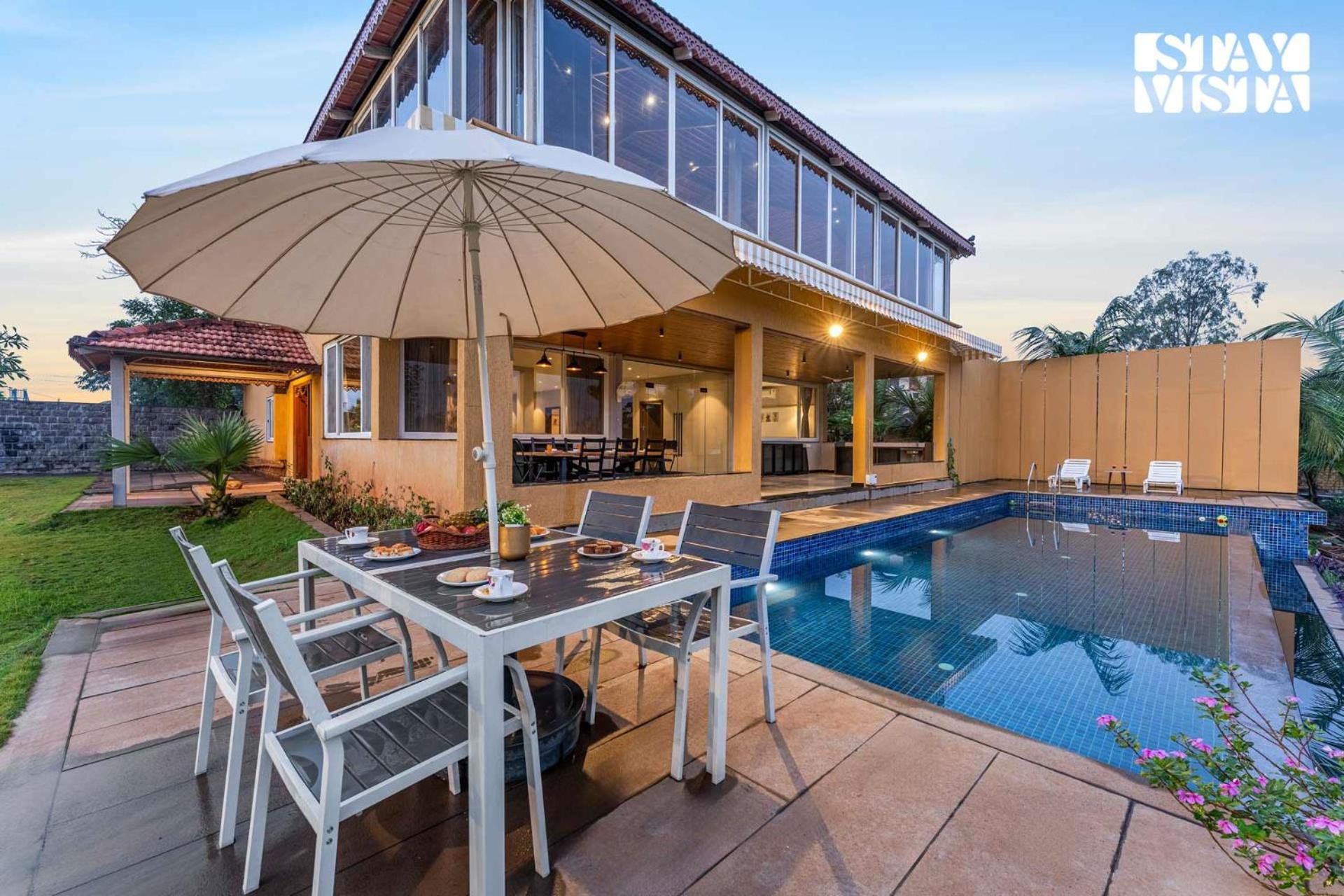 פונה Stayvista At Countryside Meadows With Pool, Ac מראה חיצוני תמונה